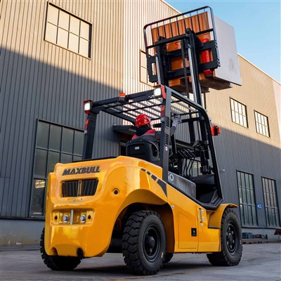 Forklift Ardacmhainne 4-7 Ton
